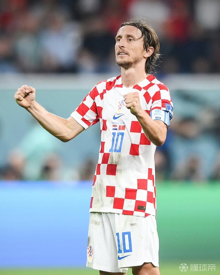 意媒：莱奥缺席米兰合练无缘出战萨索洛，弗法纳有望本轮复出